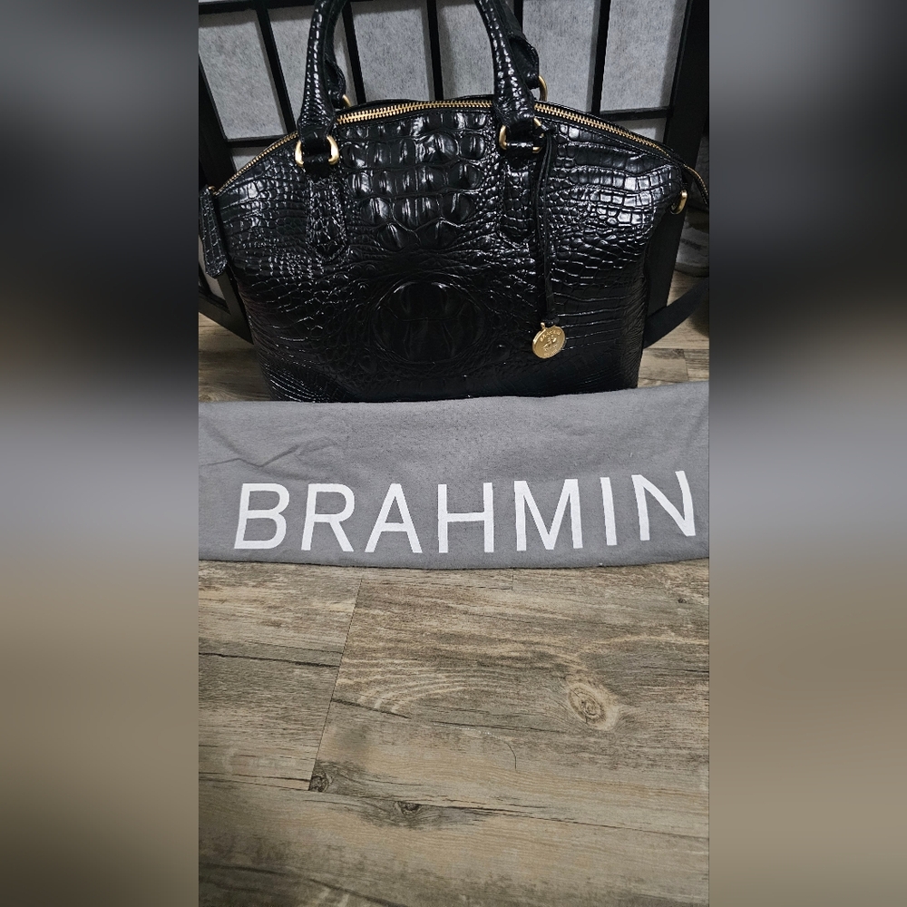 BRAHMIN FAUX CROC BAG (MED SIZE)